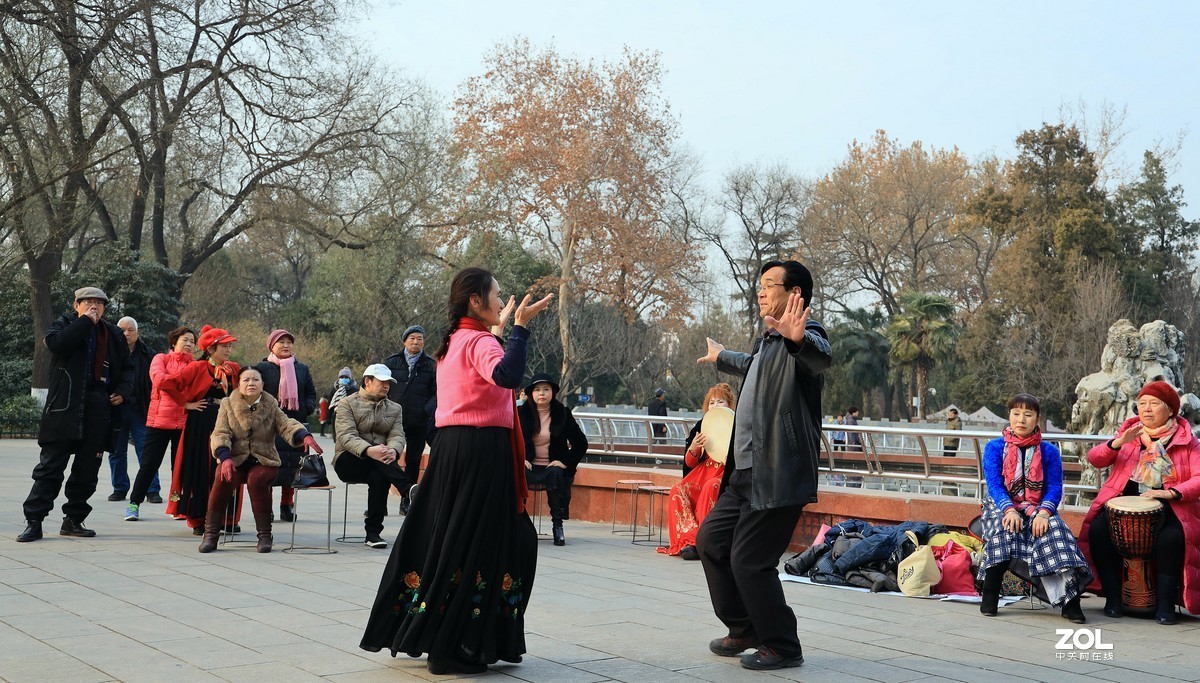 老有所乐-跳舞的人们《3》