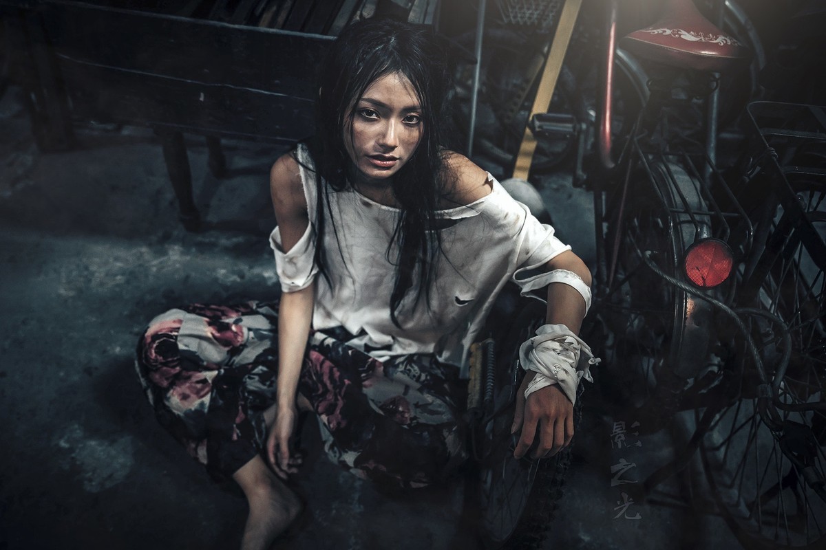 影之光—衣衫褴褛