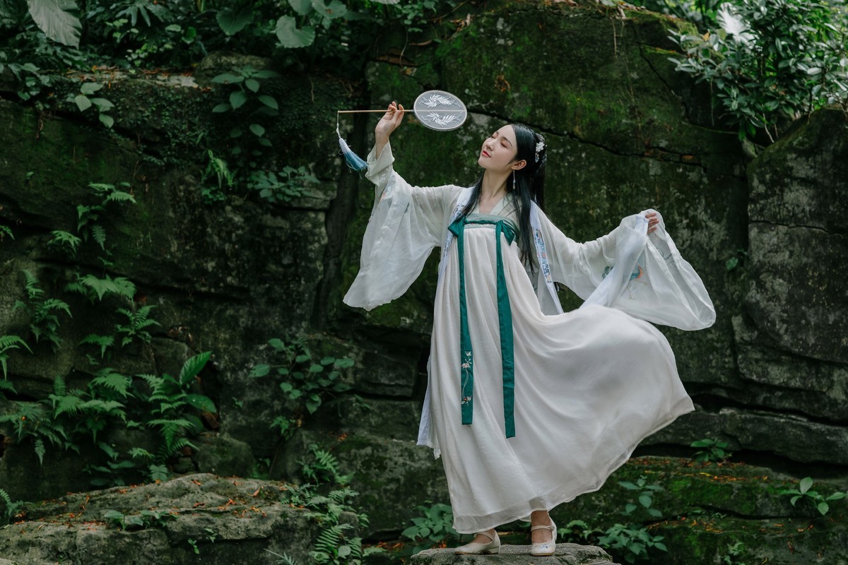 汉服，汉服。