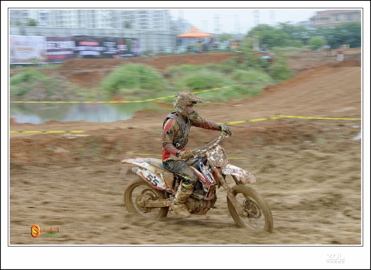 D610+70 200大竹炮玩追焦---越野摩托车大赛
