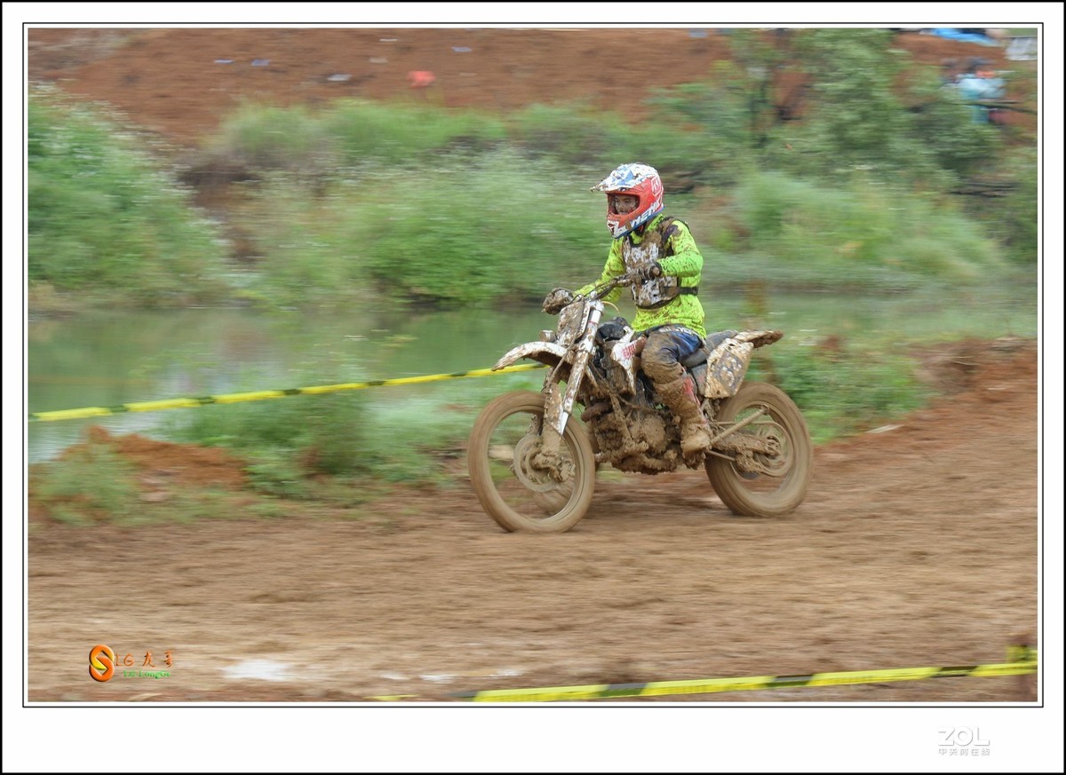 D610+70 200大竹炮玩追焦---越野摩托车大赛
