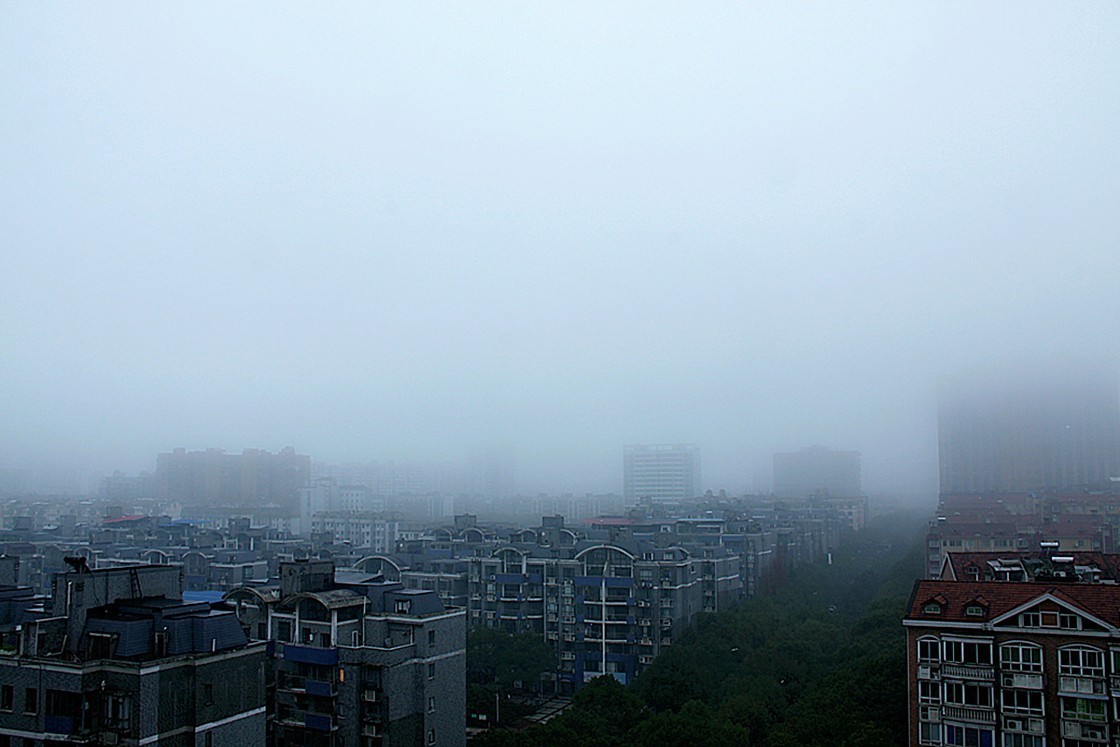 宅家不出门  立窗拍外景