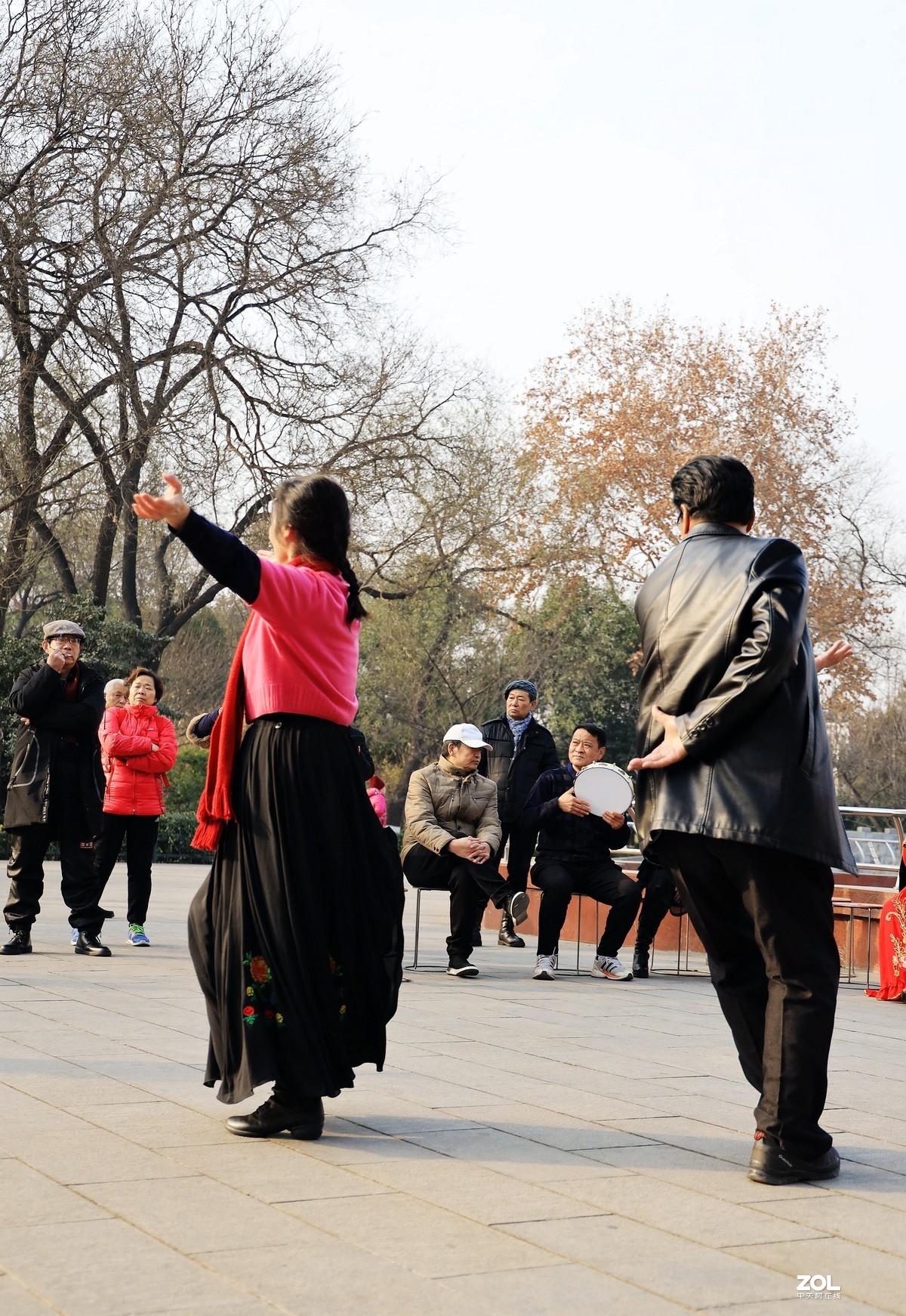 老有所乐--跳舞的人们《6》