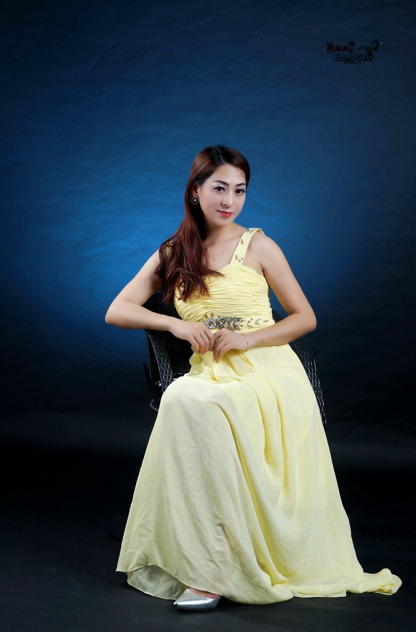 【女神风采】-----笑一笑