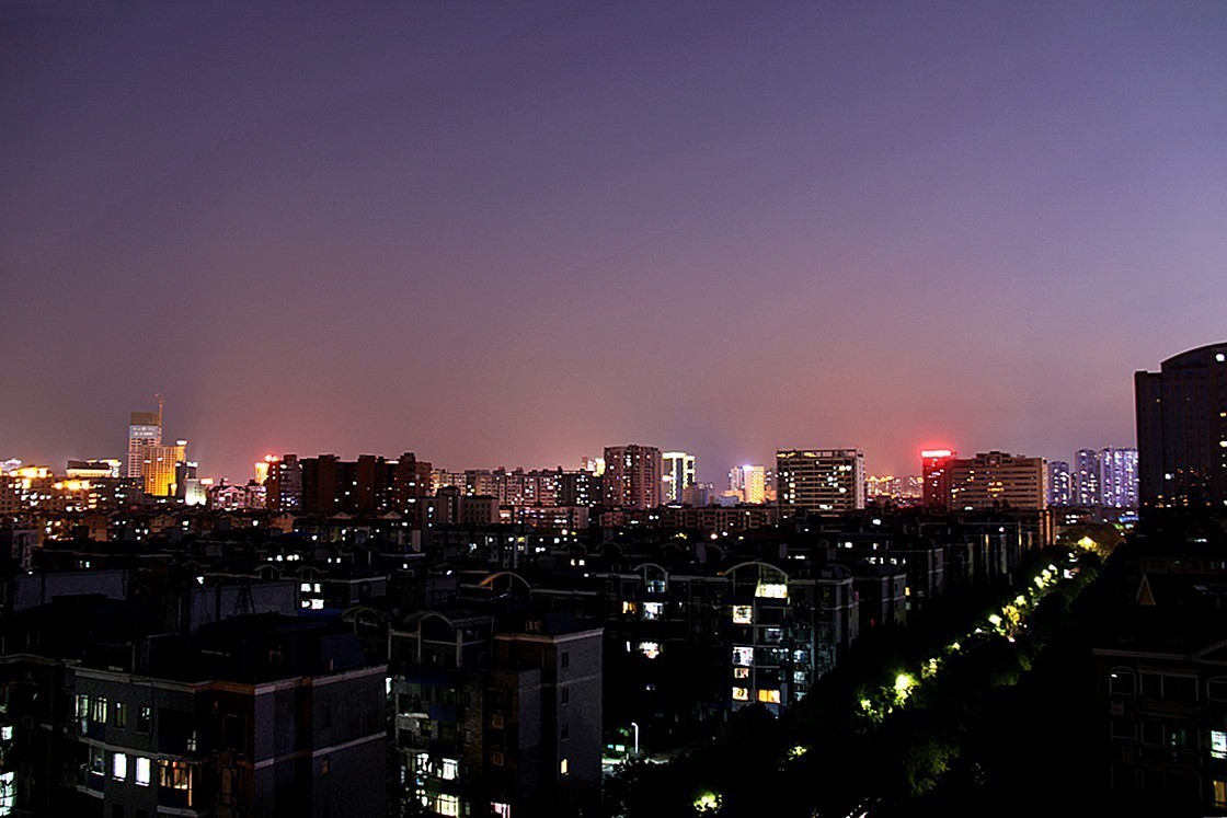 宅家不出门  立窗拍外景