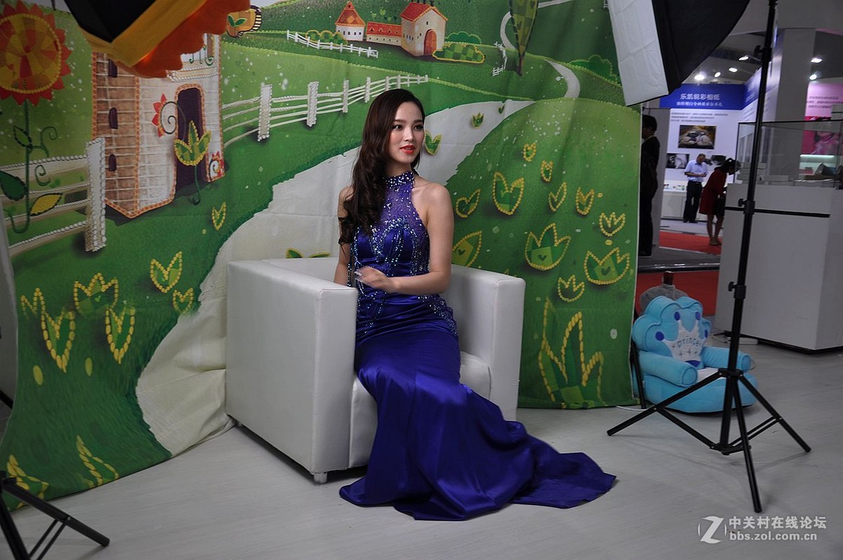 世博源摄影器材展览4