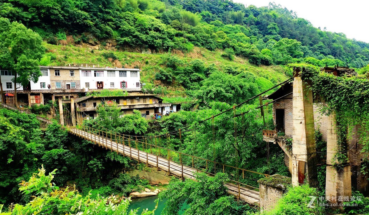 驾游《川滇老区河畔掠影》