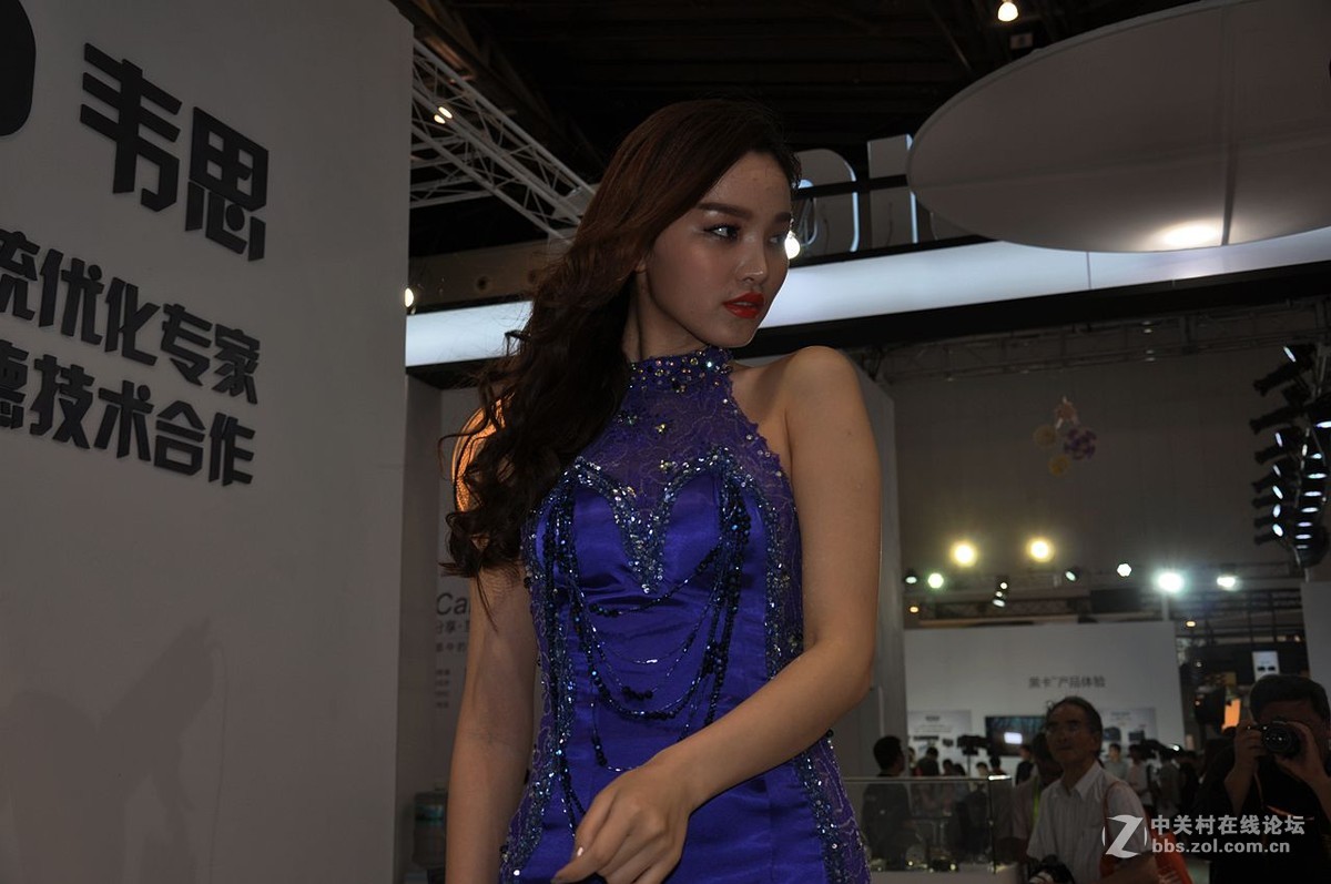 世博源摄影器材展览4