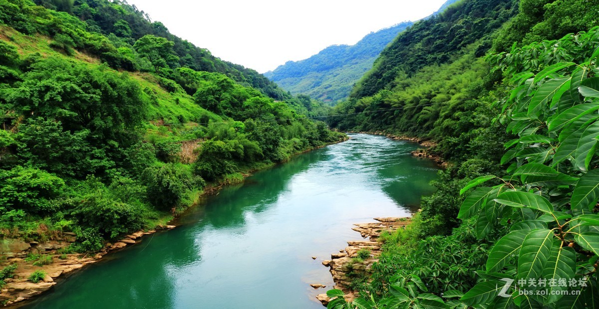 驾游《川滇老区河畔掠影》