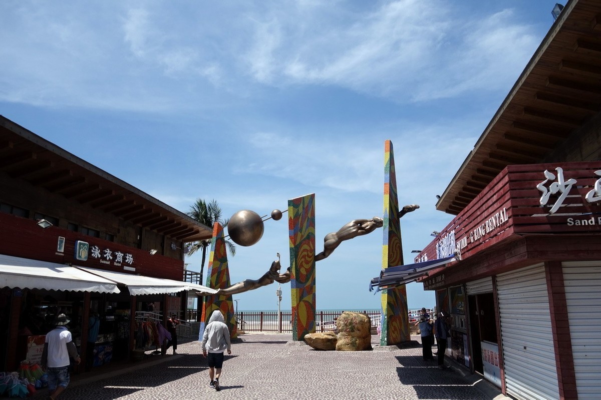 2019-06-22可以评为最无趣的旅游景点--北海银滩