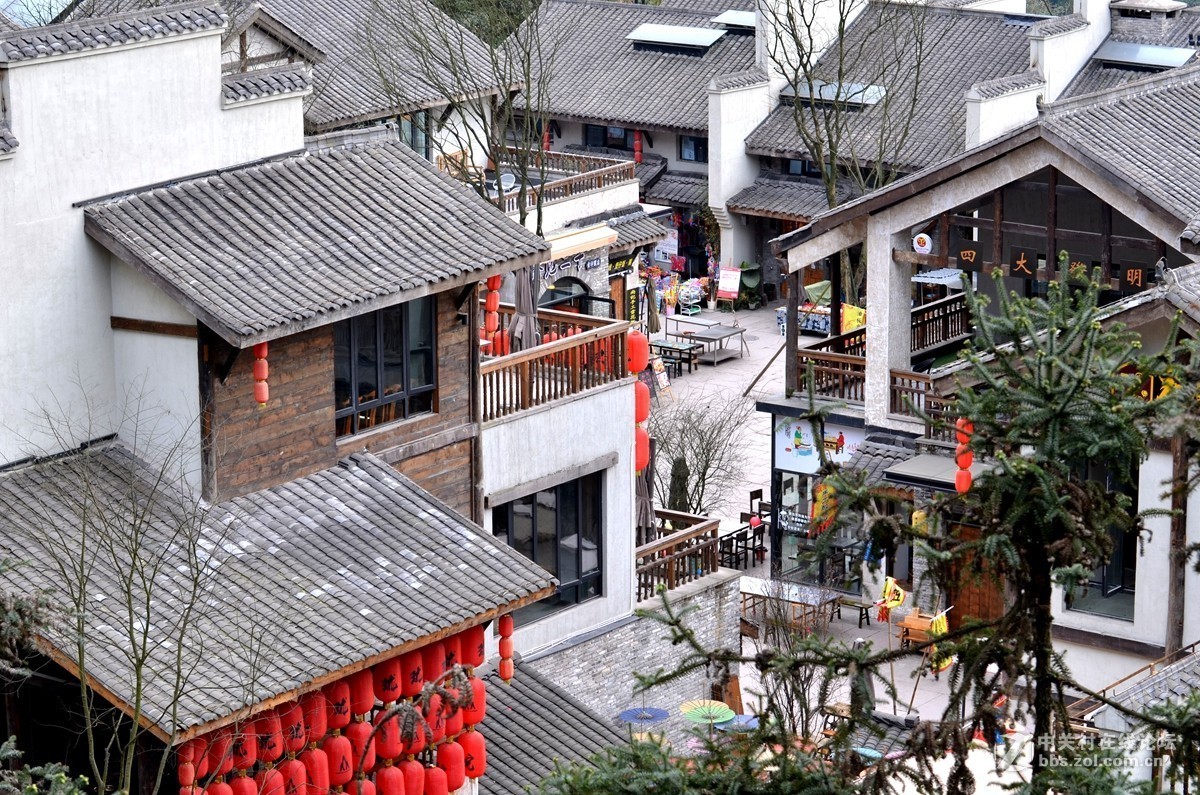 重庆南山九街壹华里看城市风光