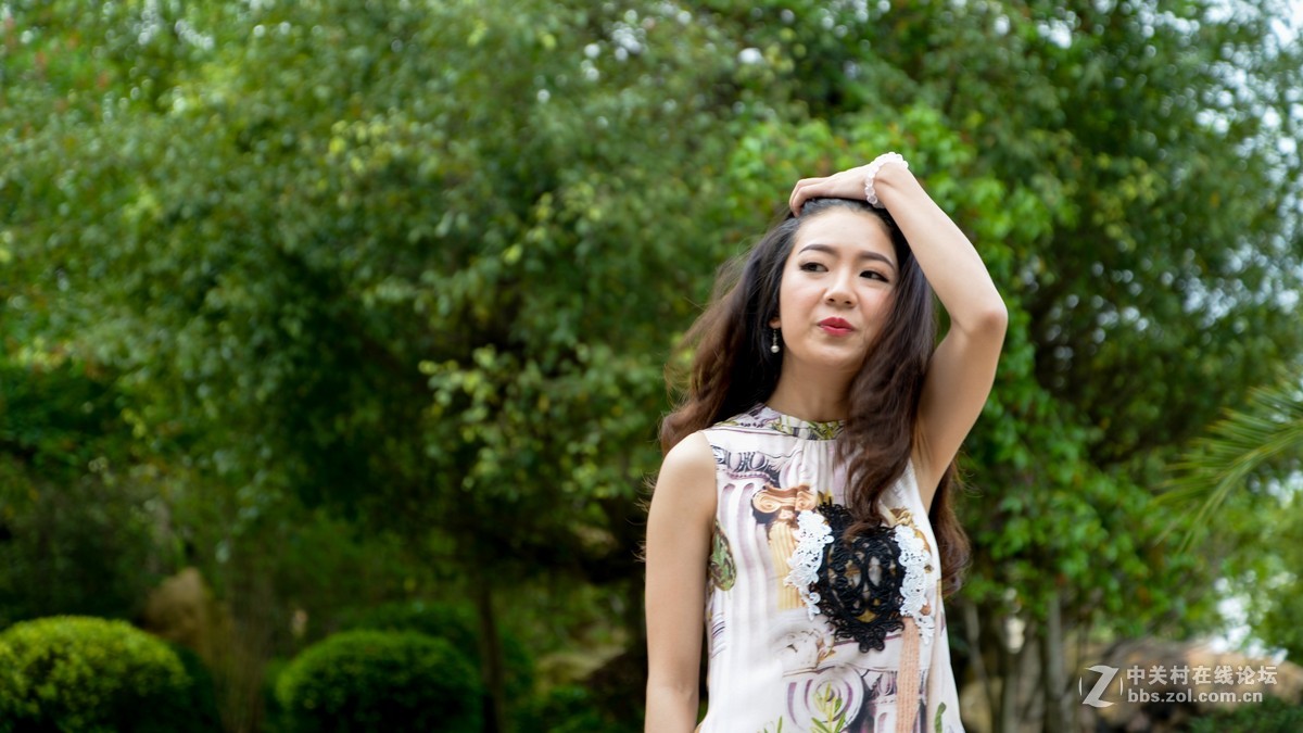 群摄中.............