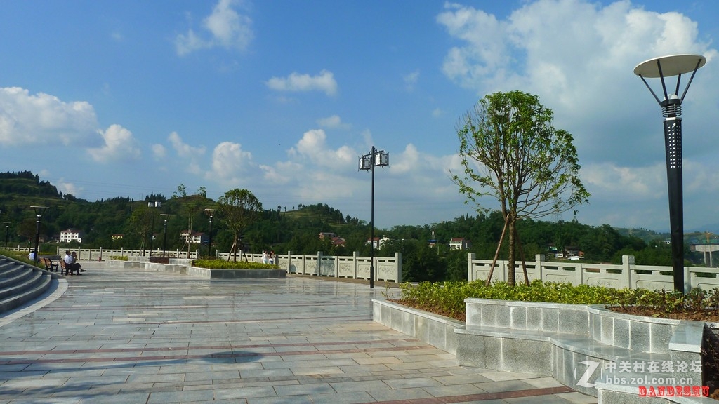 欧耶  美丽滨江