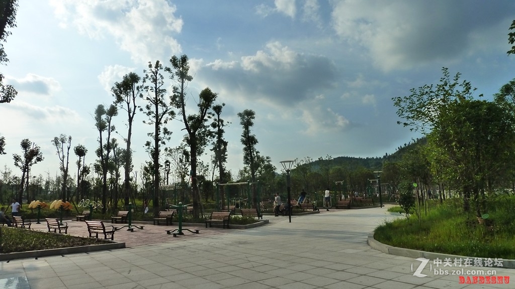 欧耶  美丽滨江