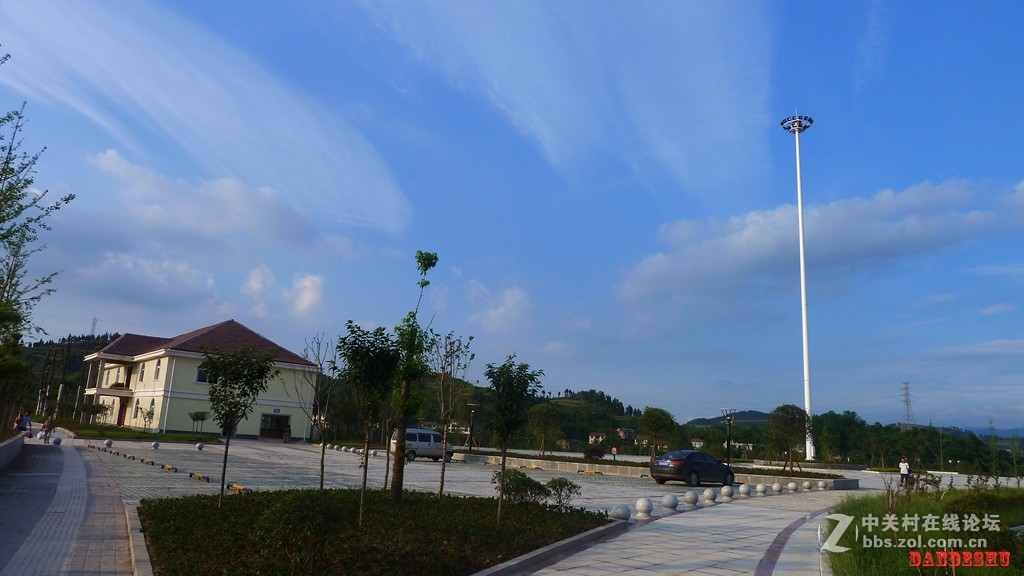 欧耶  美丽滨江