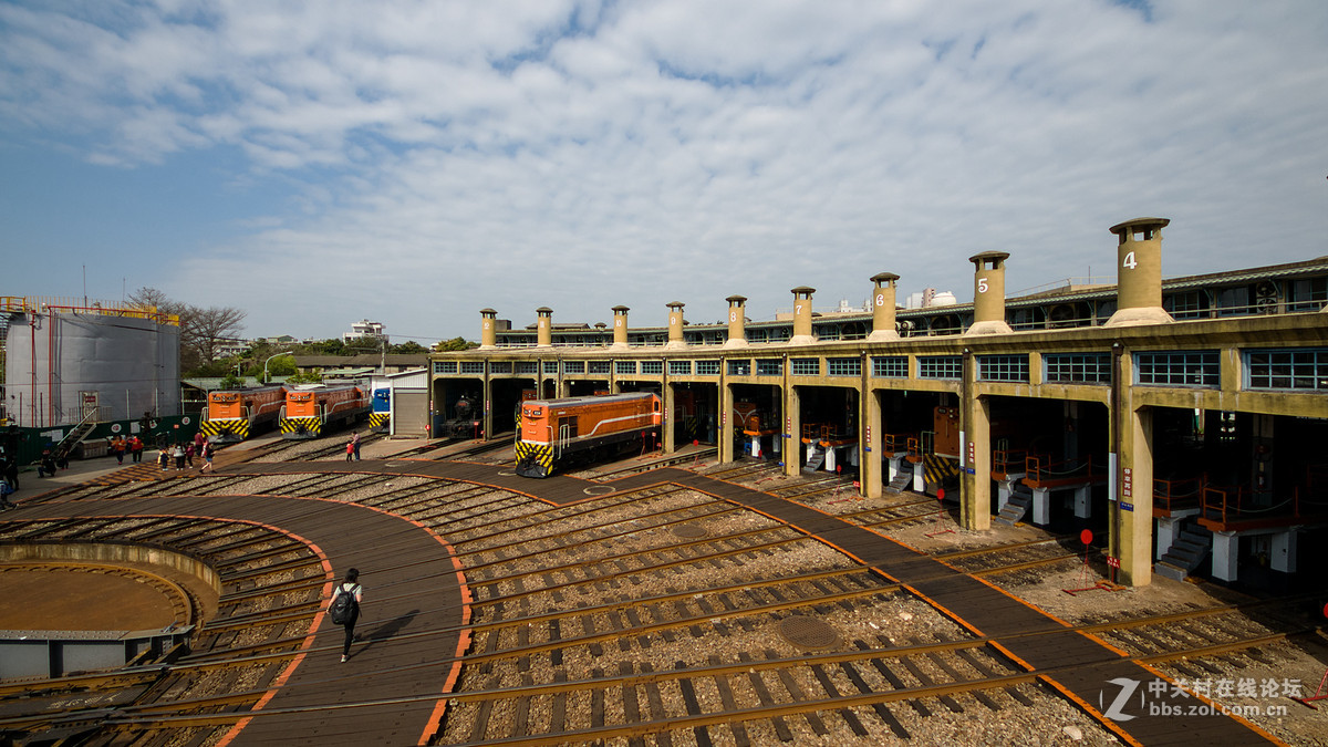 漫游台湾--彰化扇形车库