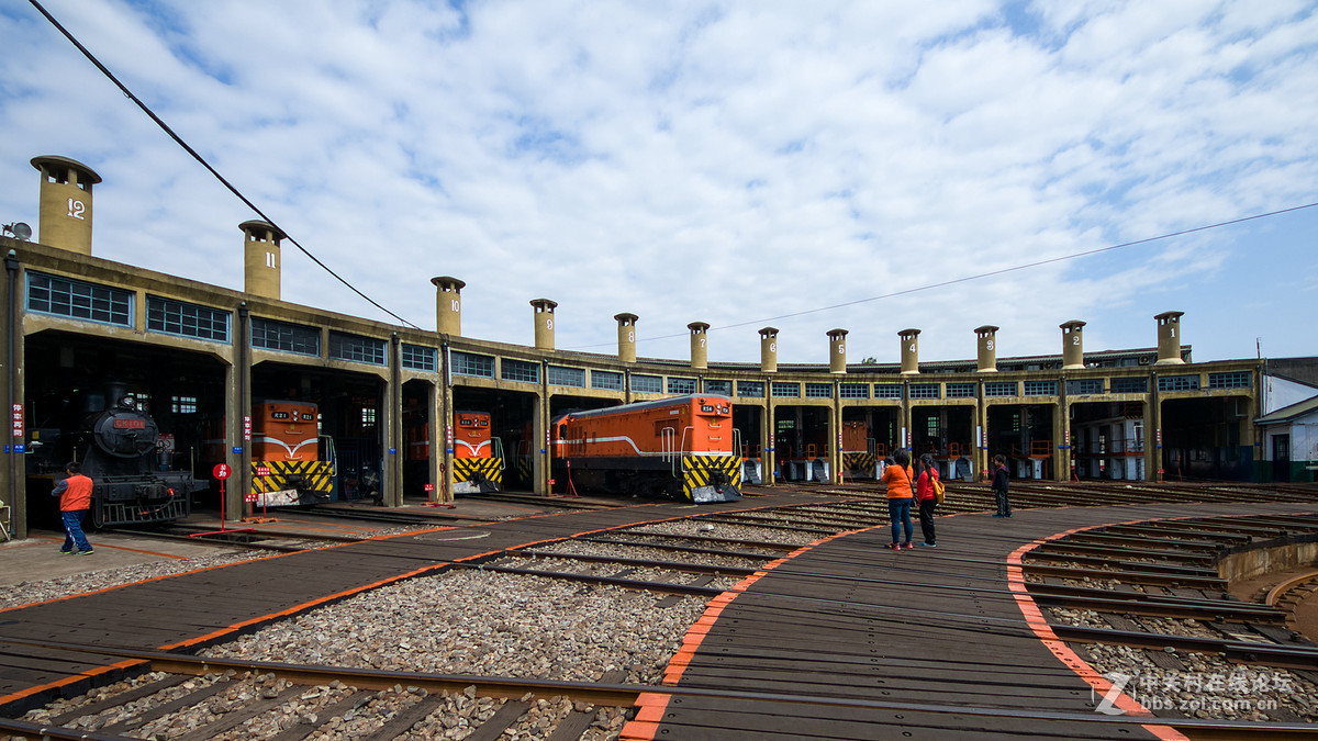 漫游台湾--彰化扇形车库