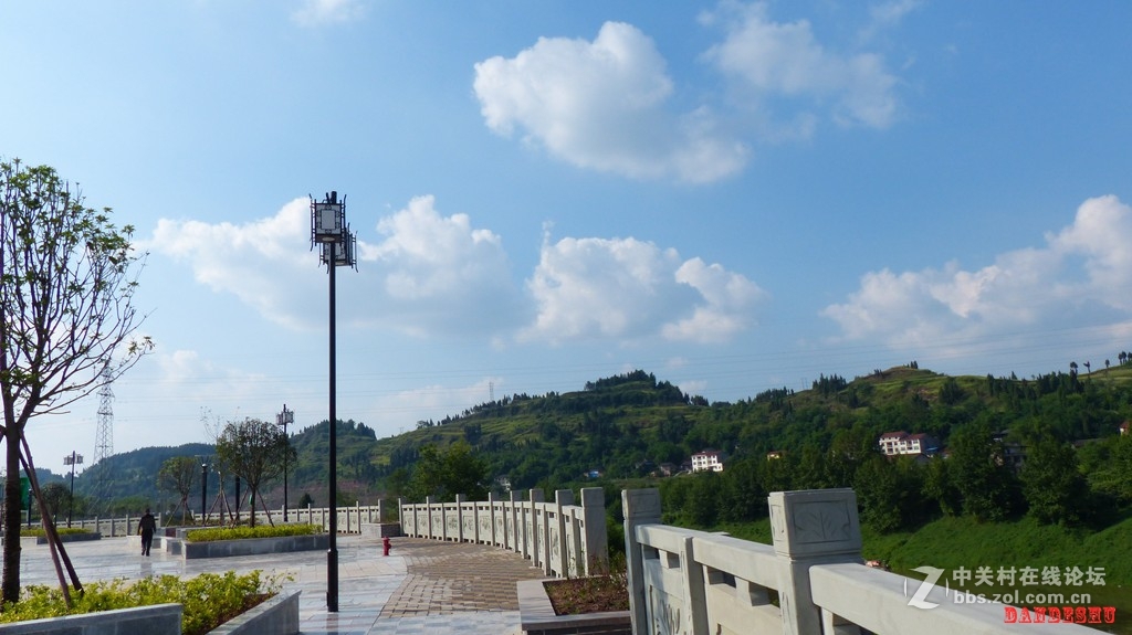 欧耶  美丽滨江