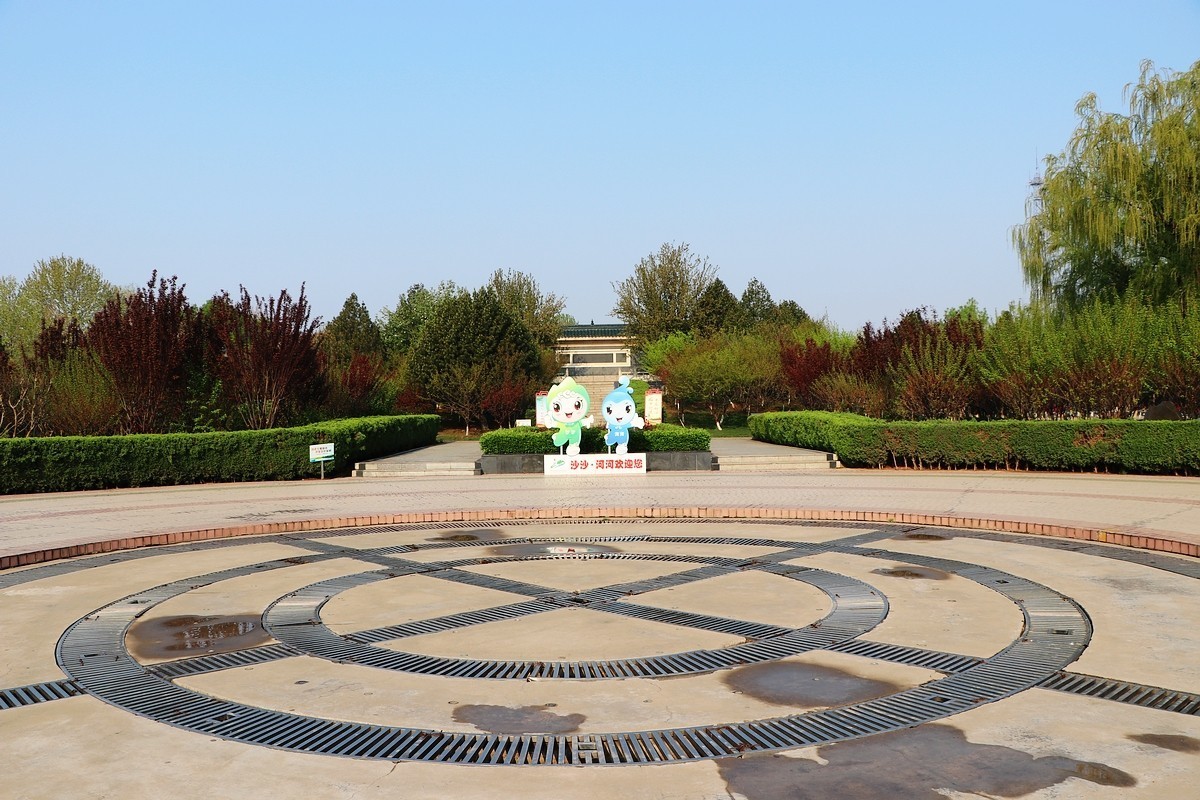 春和景明----再拍梅花公园（10P)
