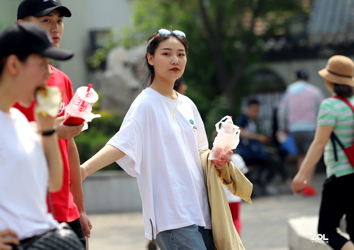 一组街拍杂图17