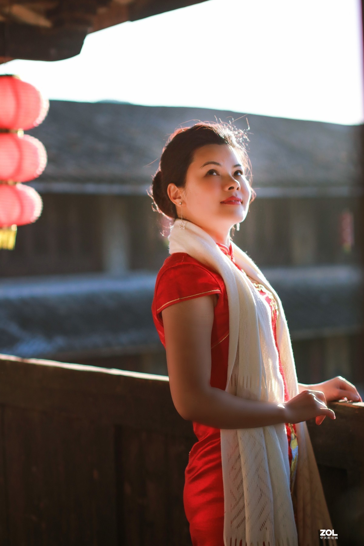 蓝屋土楼旗袍人像