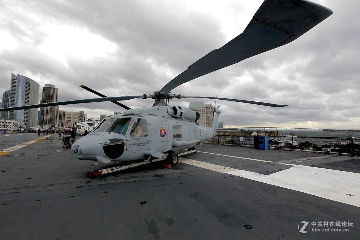 中途岛号航空母舰