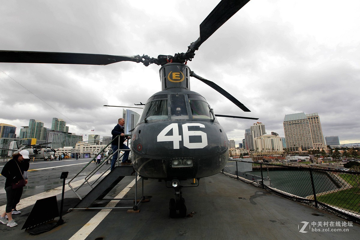 中途岛号航空母舰