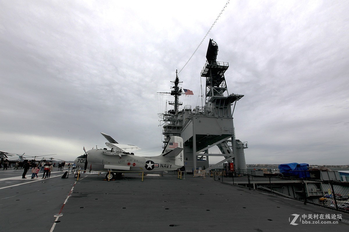中途岛号航空母舰