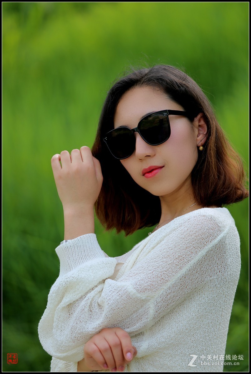 西南大学维族女生6(新方法磨皮)