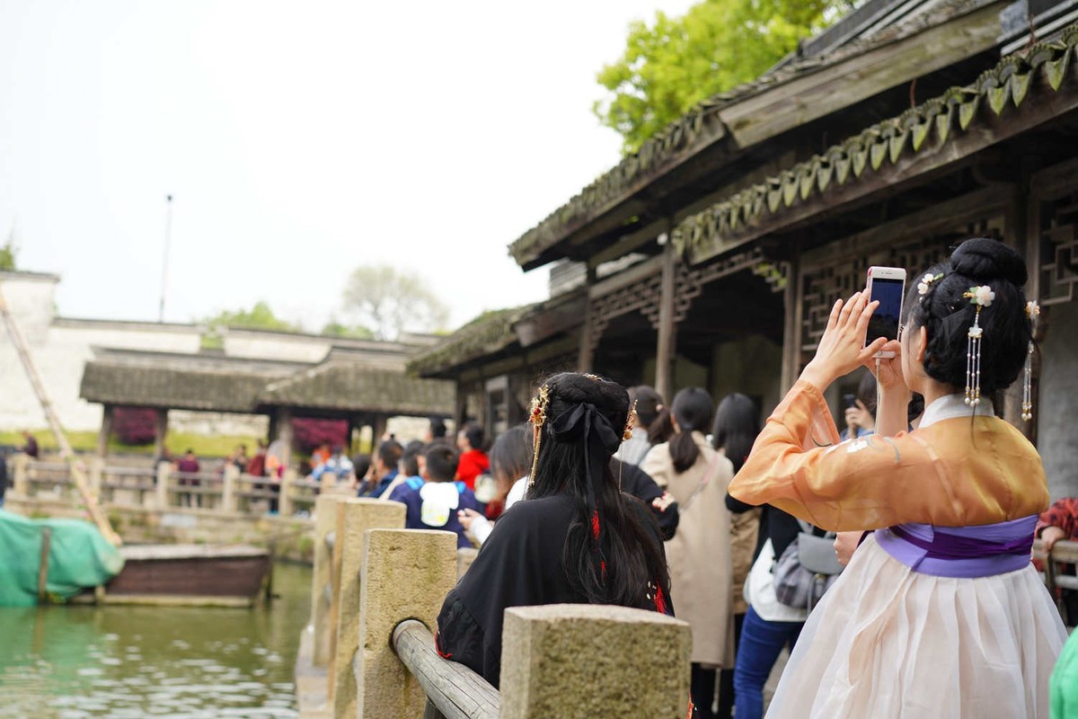 观高竹杆精彩表演