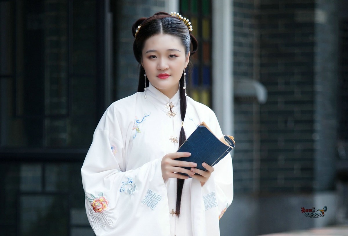 古风大明少女小微