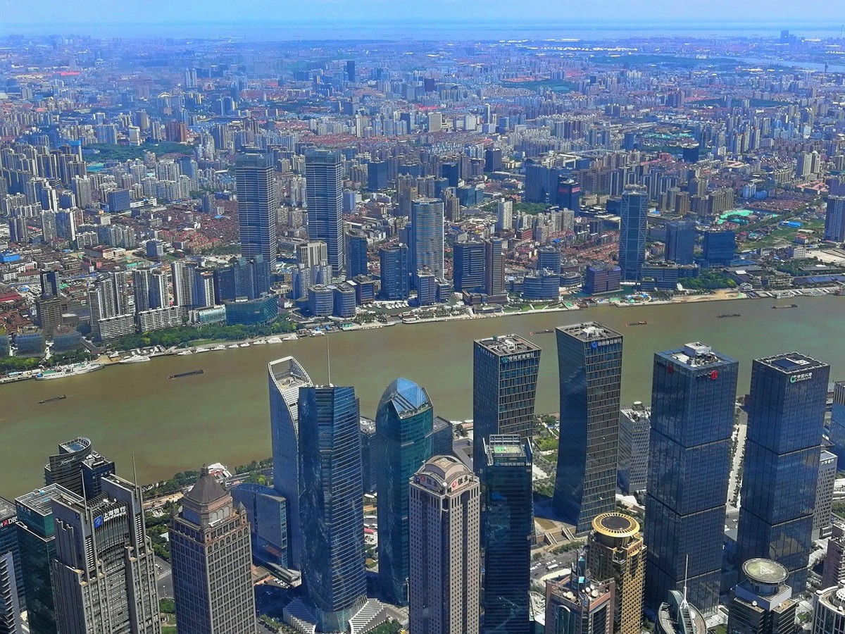 华为p10上海巅峰高楼俯拍魔都全景