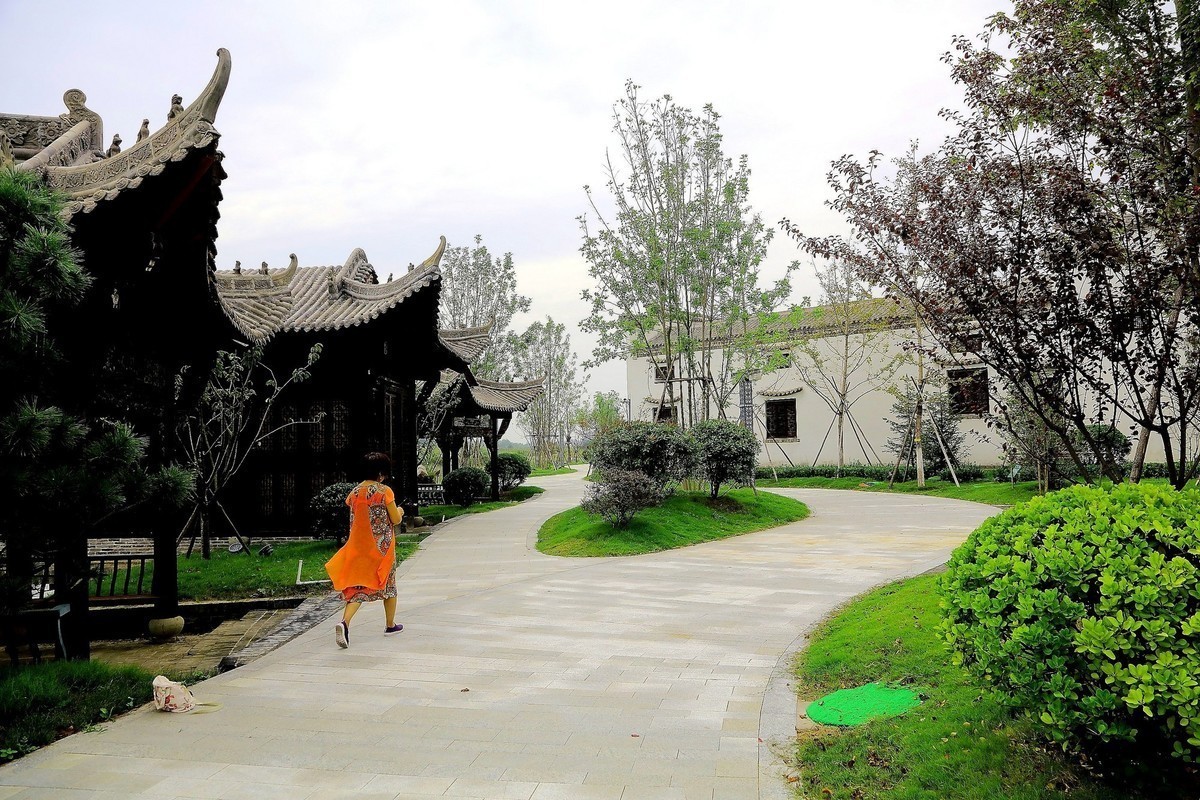 赵君武摄；青岛西海 唐岛湾【中国院子】