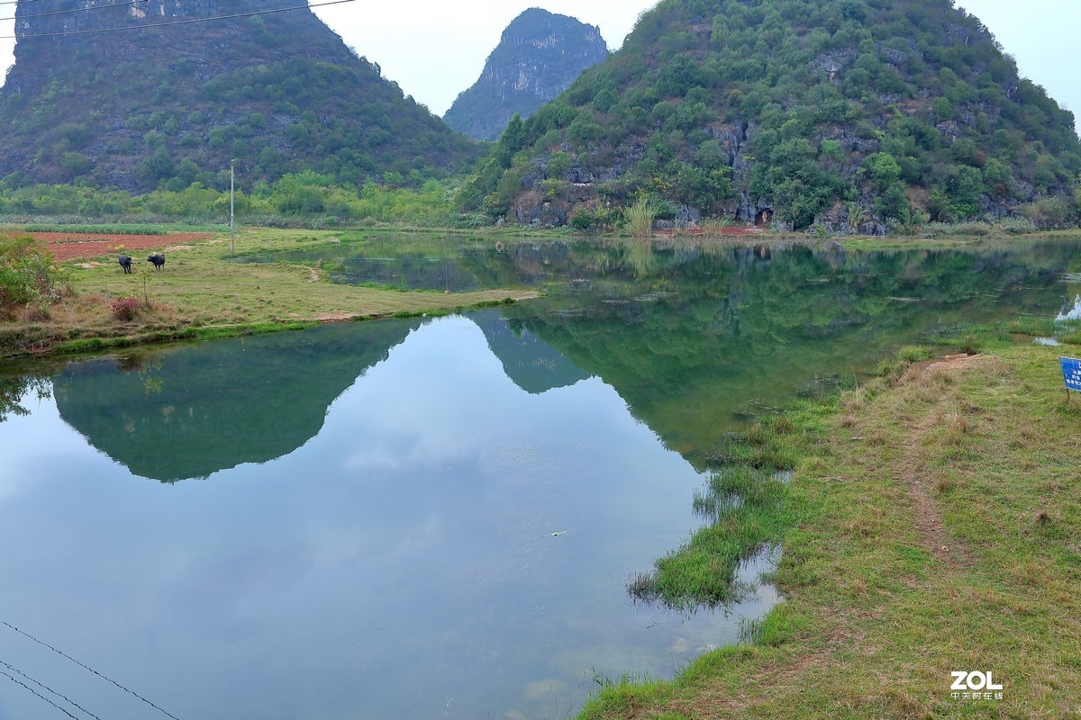 赵君武摄；【远山进水】