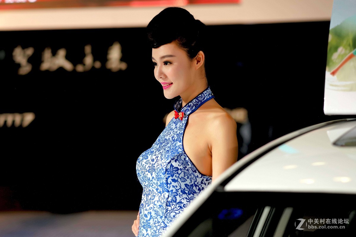 15年北京车展用徕卡M拍仅有的几位车模！（手动对焦不容易啊！）