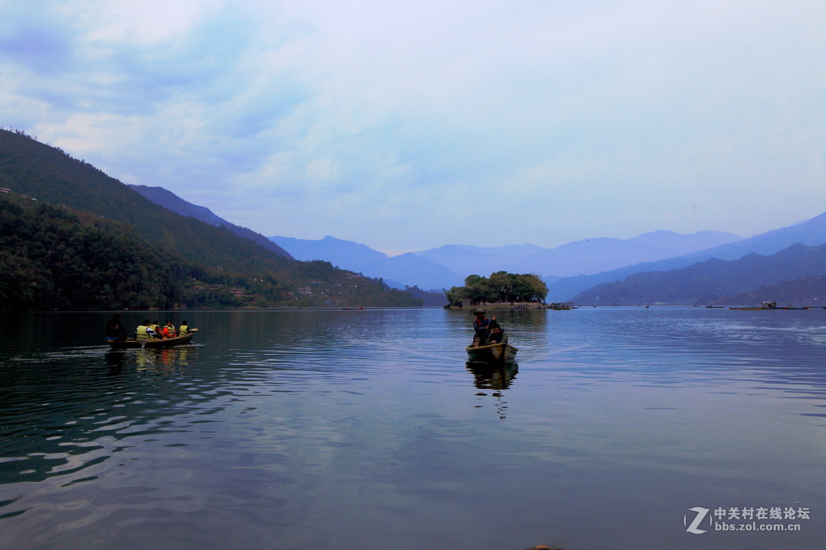 4.25大地震前的尼泊尔旅游存照（四）：阴雨之日，泛湖费瓦胡