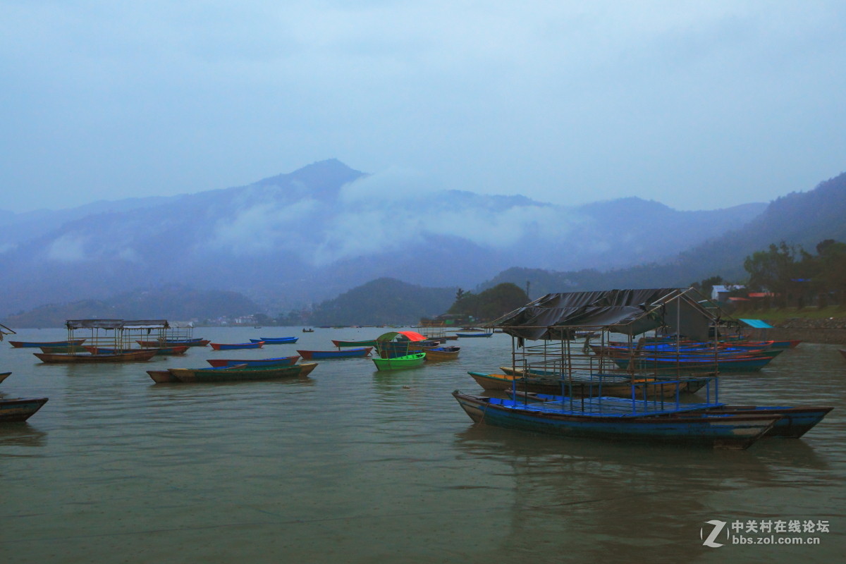 4.25大地震前的尼泊尔旅游存照（四）：阴雨之日，泛湖费瓦胡