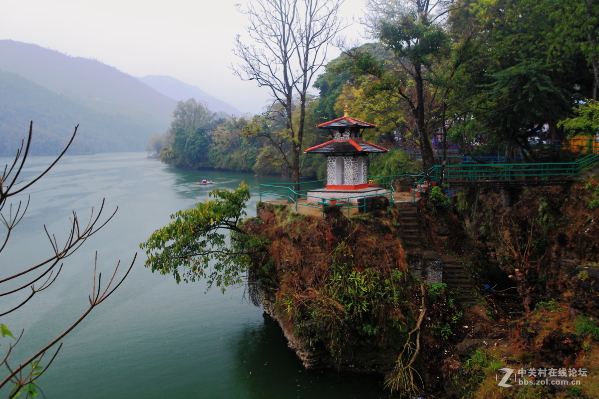 4.25大地震前的尼泊尔旅游存照（四）：阴雨之日，泛湖费瓦胡