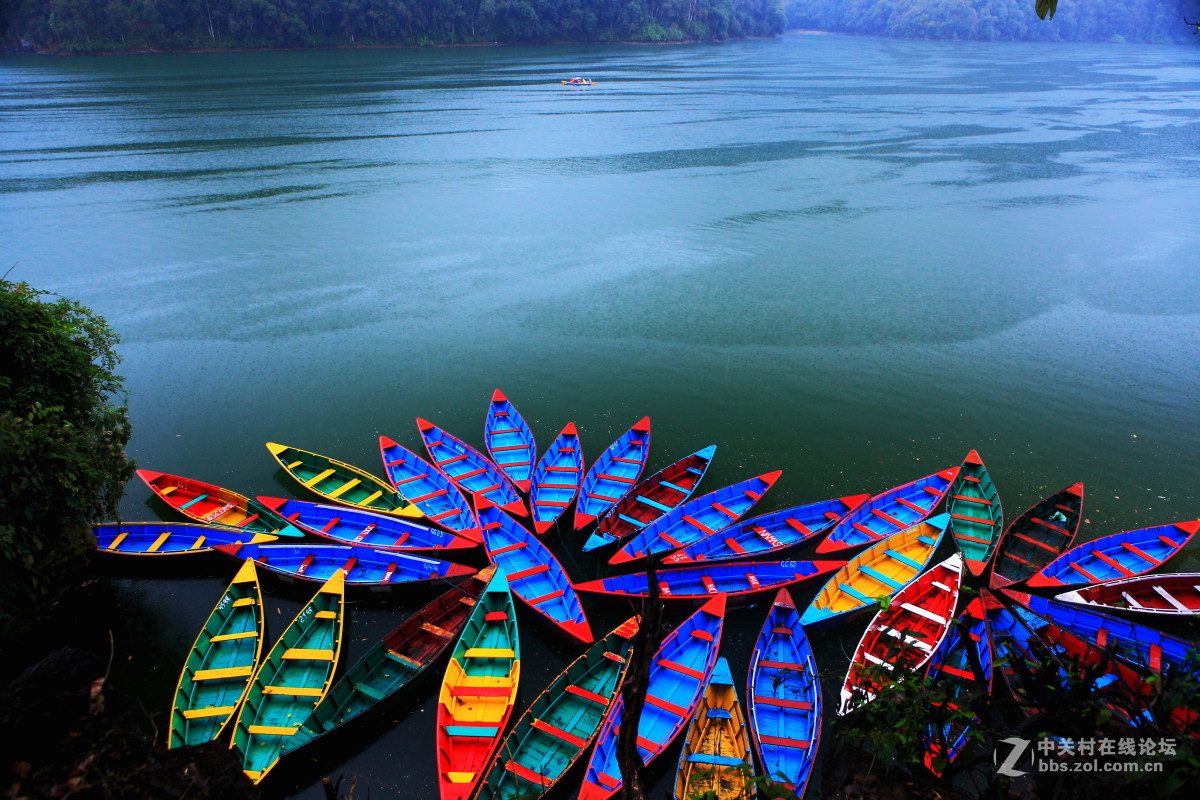 4.25大地震前的尼泊尔旅游存照（四）：阴雨之日，泛湖费瓦胡