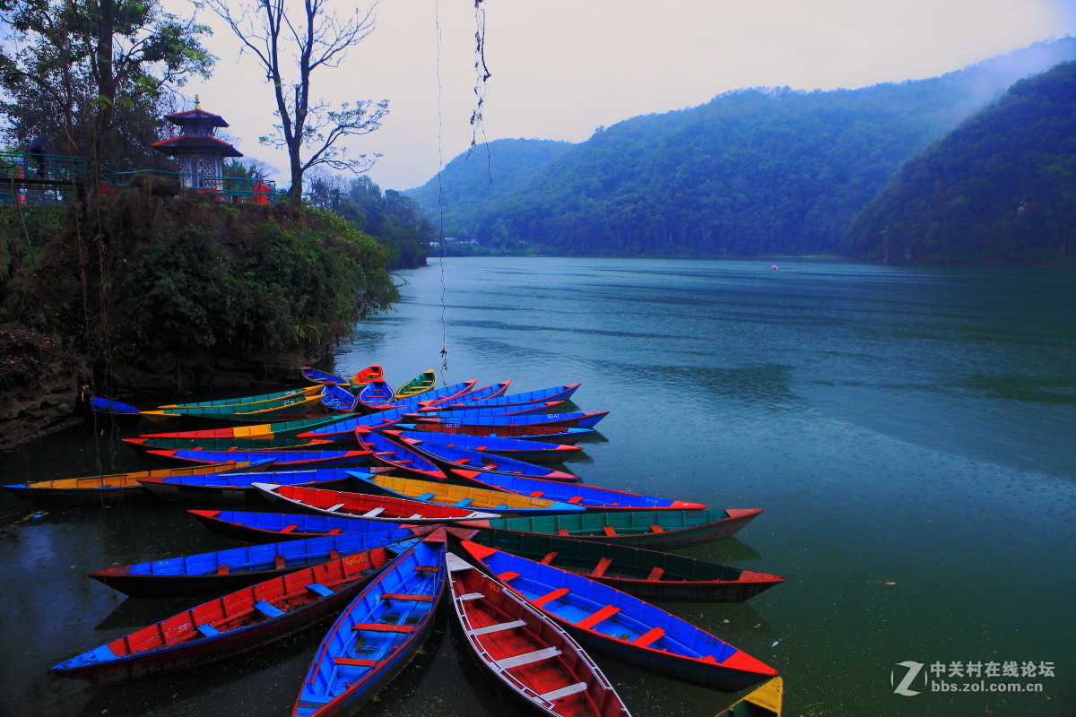 4.25大地震前的尼泊尔旅游存照（四）：阴雨之日，泛湖费瓦胡