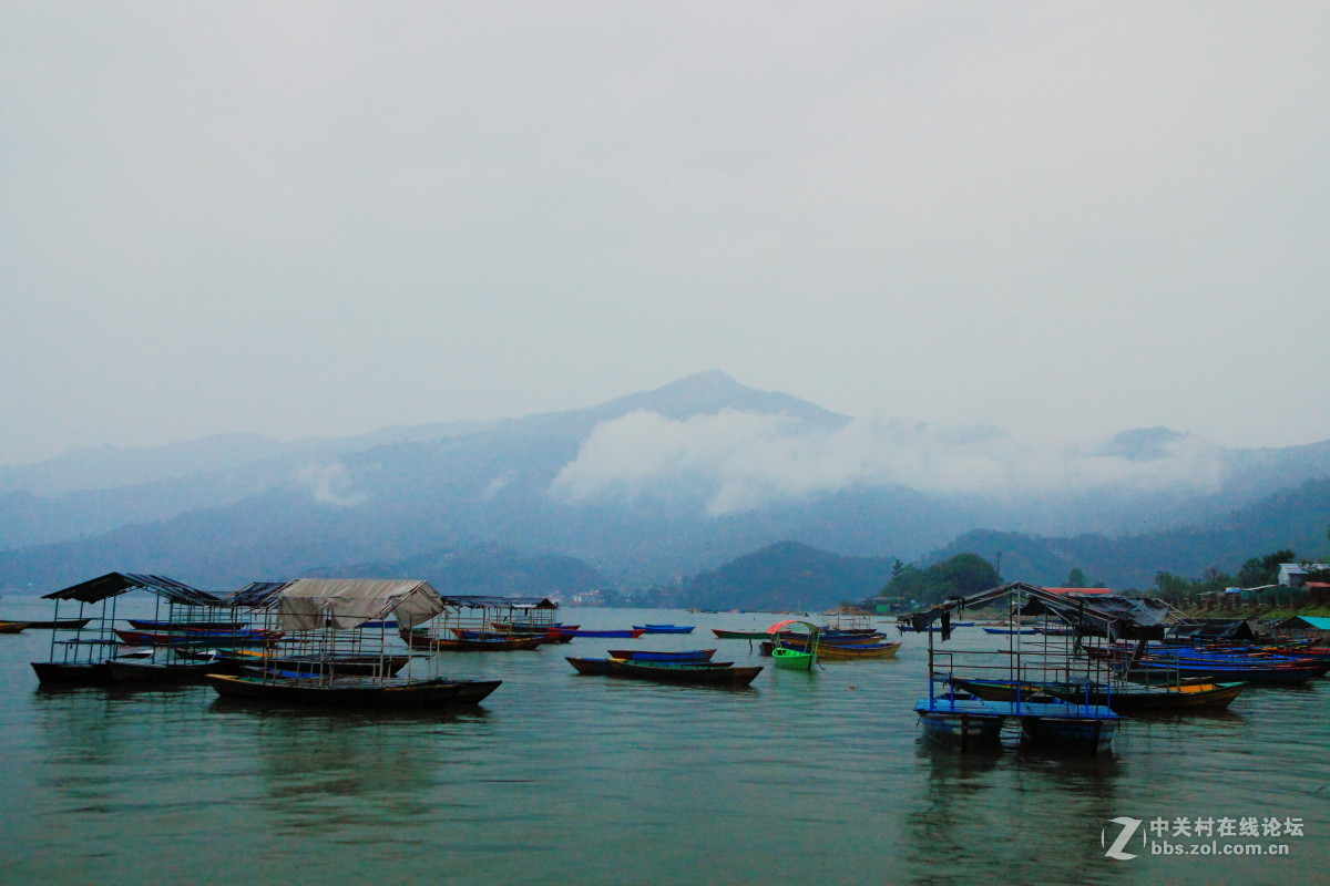 4.25大地震前的尼泊尔旅游存照（四）：阴雨之日，泛湖费瓦胡