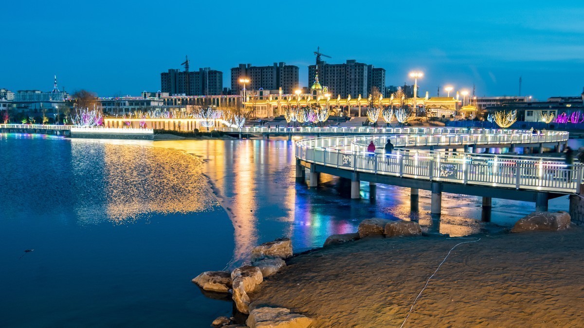 图丽16-28试拍夜景