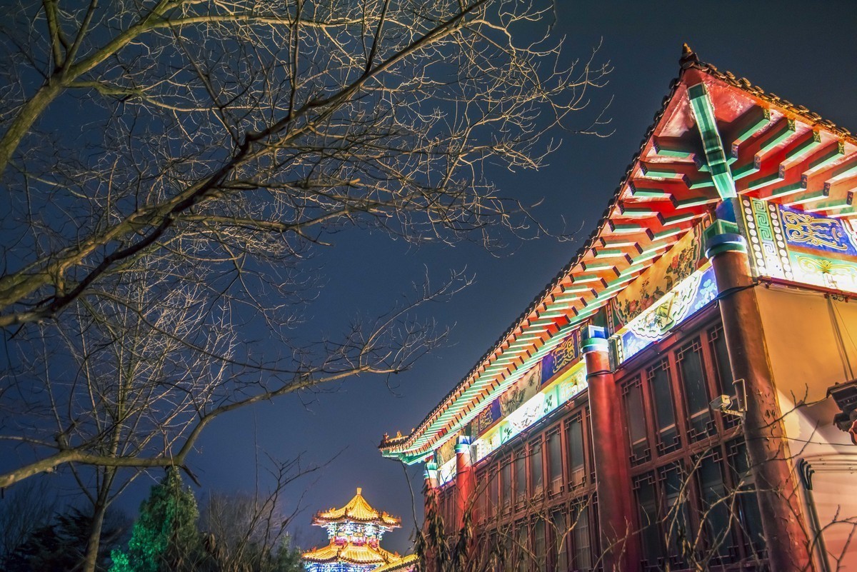 图丽16-28试拍夜景