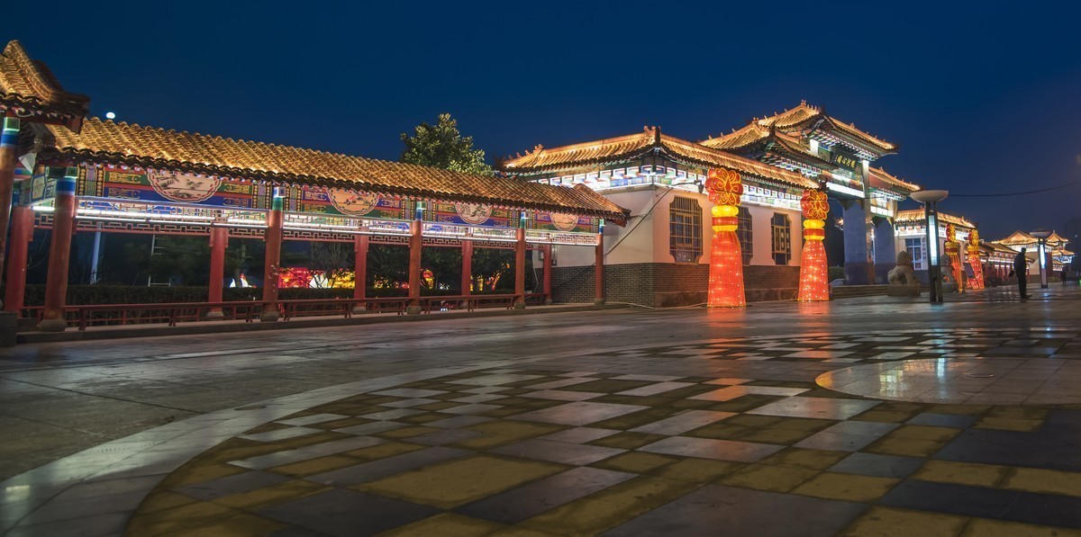 图丽16-28试拍夜景