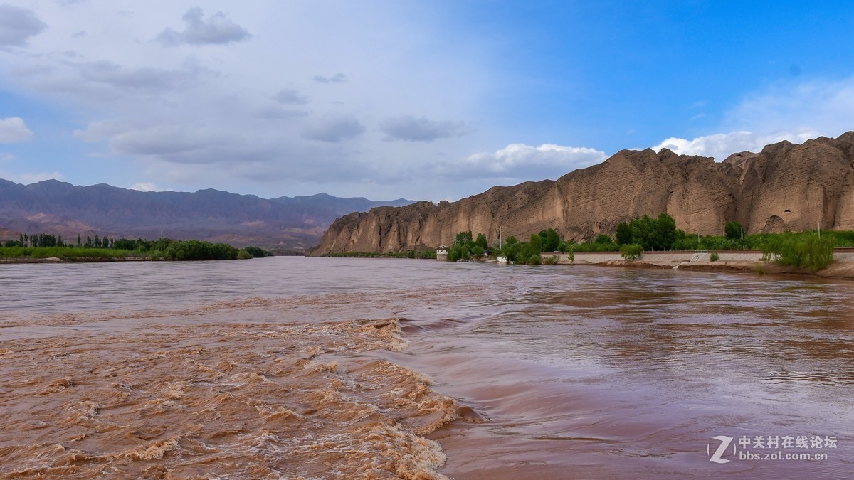 浑然天成鬼斧神工