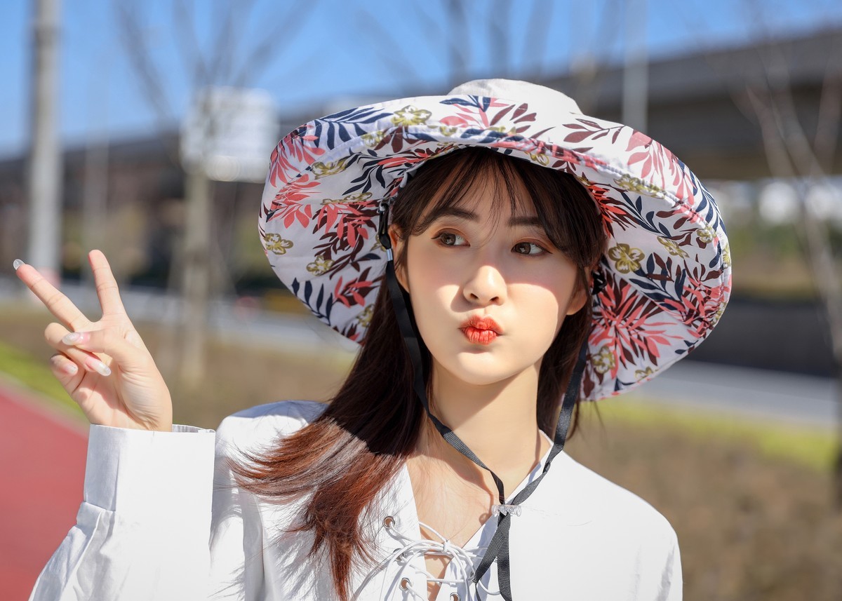 佳能EOS R使用效果 供参考 个人感觉拍人像比单反要好