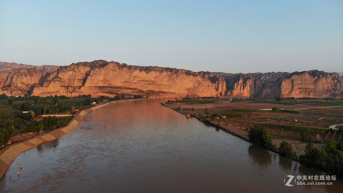 浑然天成鬼斧神工