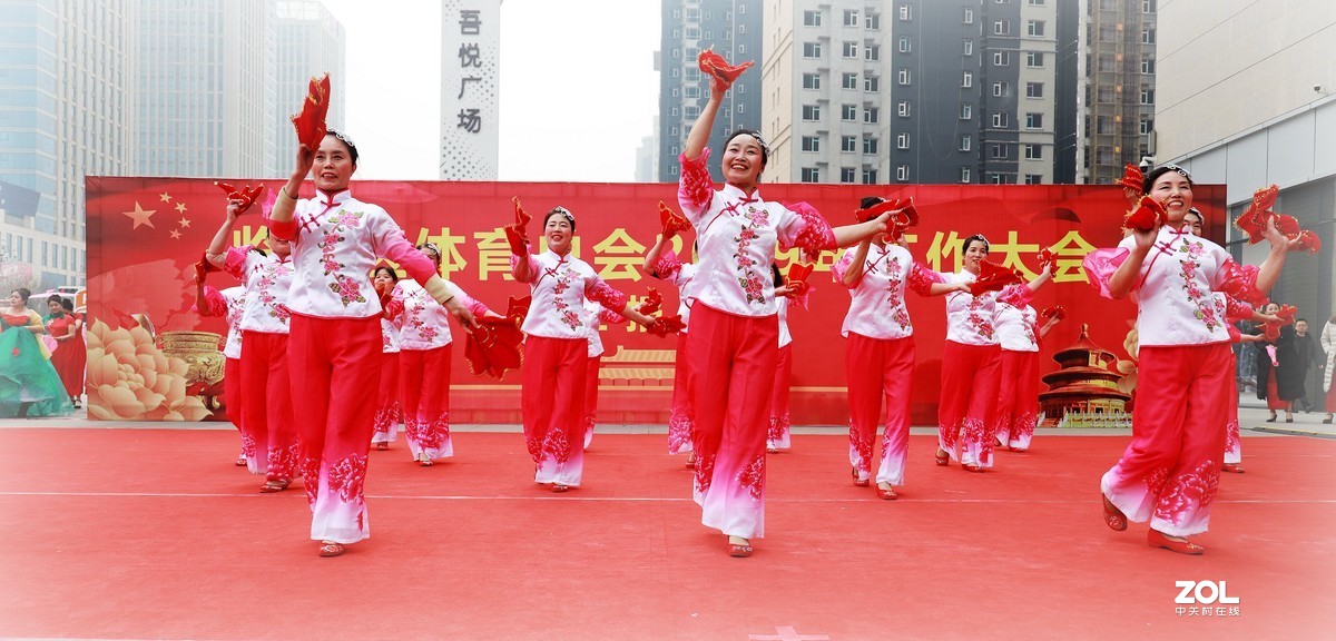 吾悦广场拍的手帕舞《5》