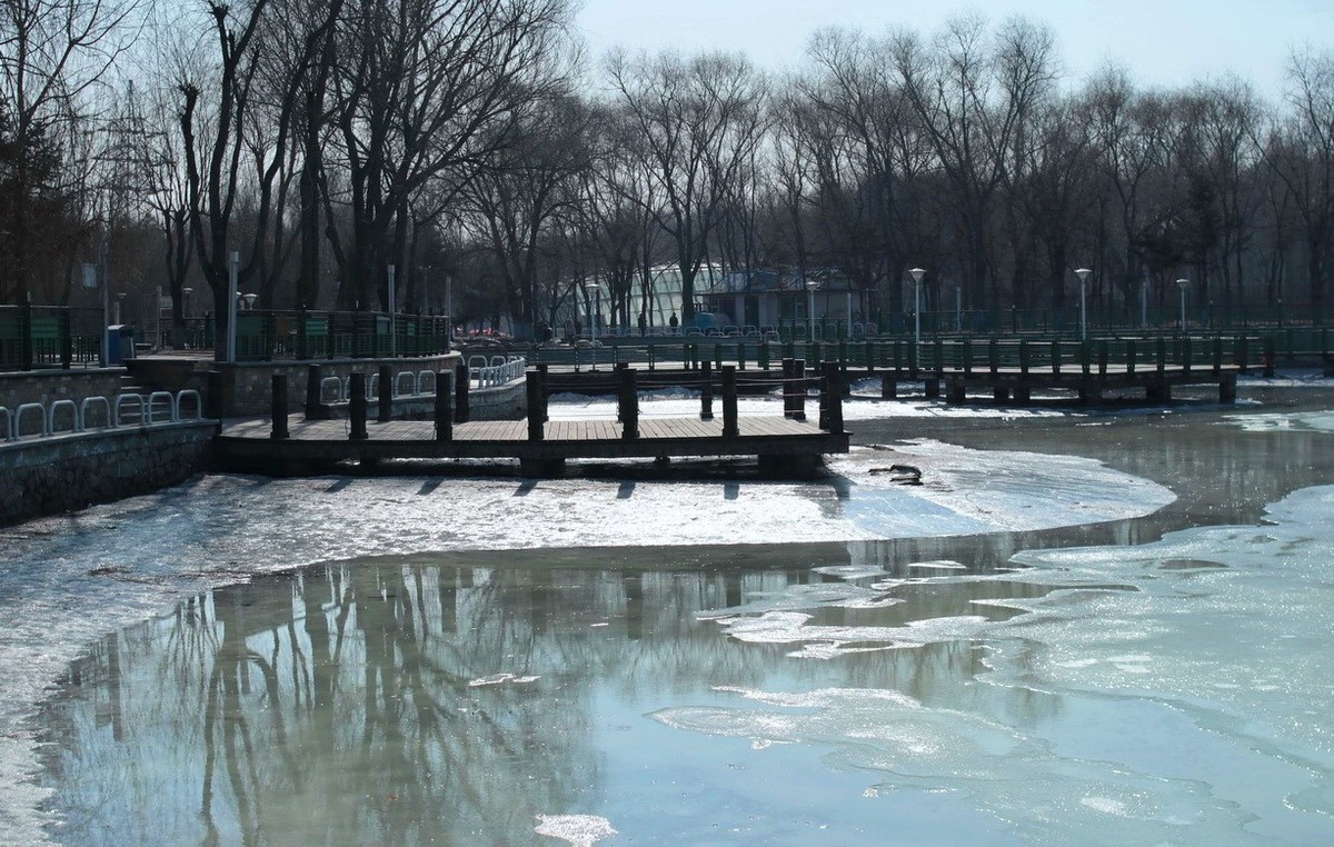 冰场消融---天气实报