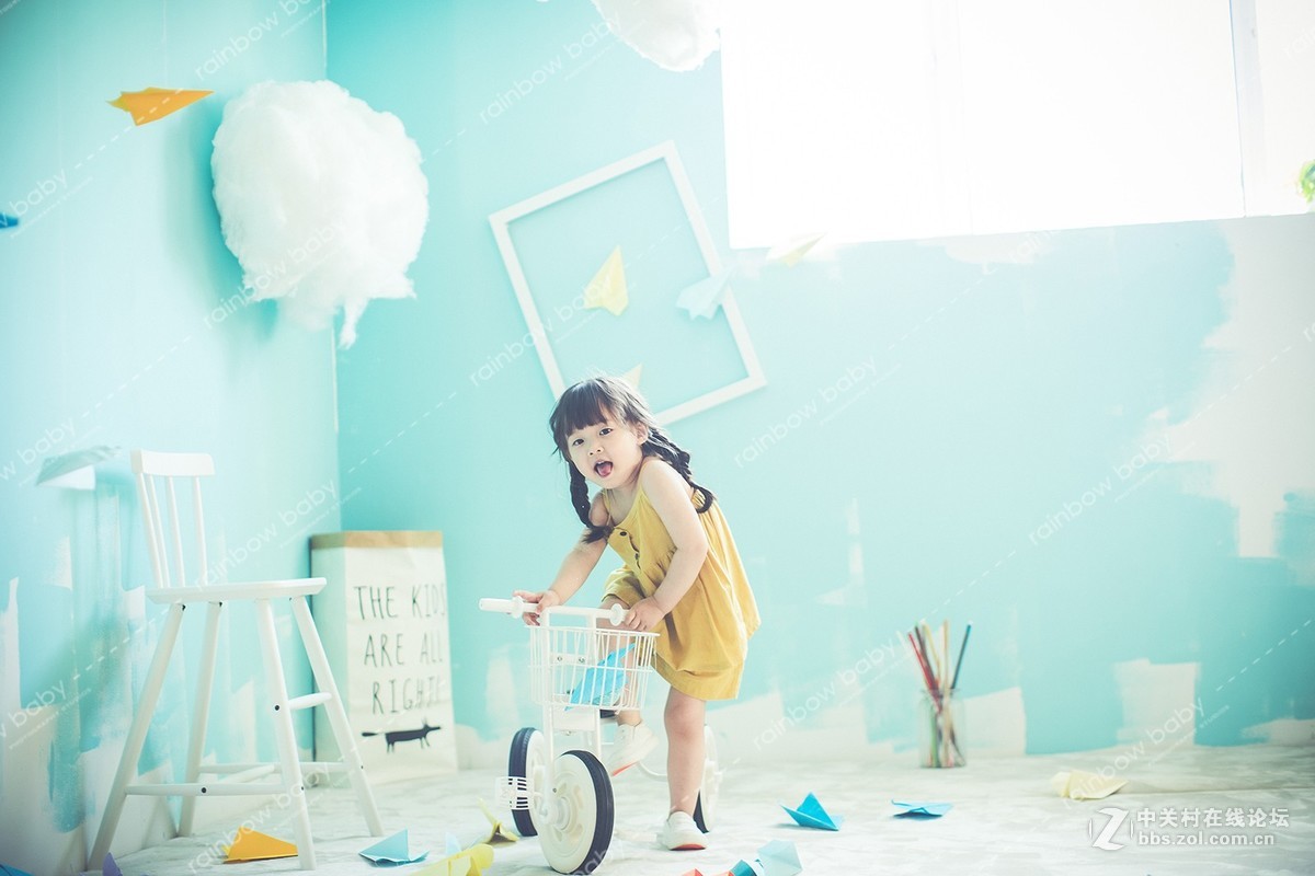 上海Rainbow Baby高端儿童摄影（纸飞机室内拍摄）